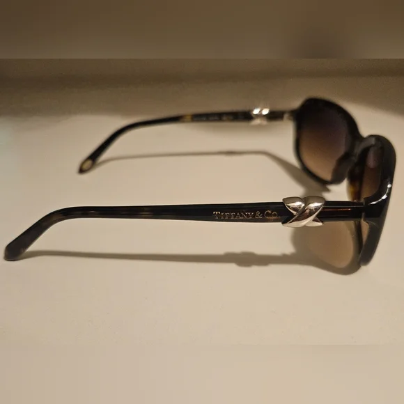 Tiffany & Co. Sunglasses with case